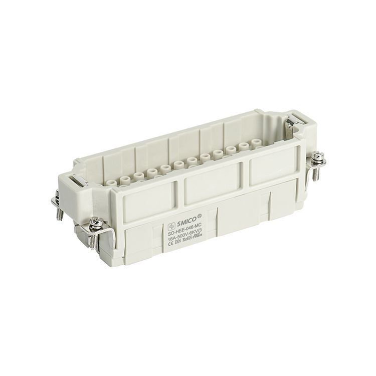 Conector rectangular resistente masculino 46pin para el terminal plástico de la encrespadura de la máquina de inyección