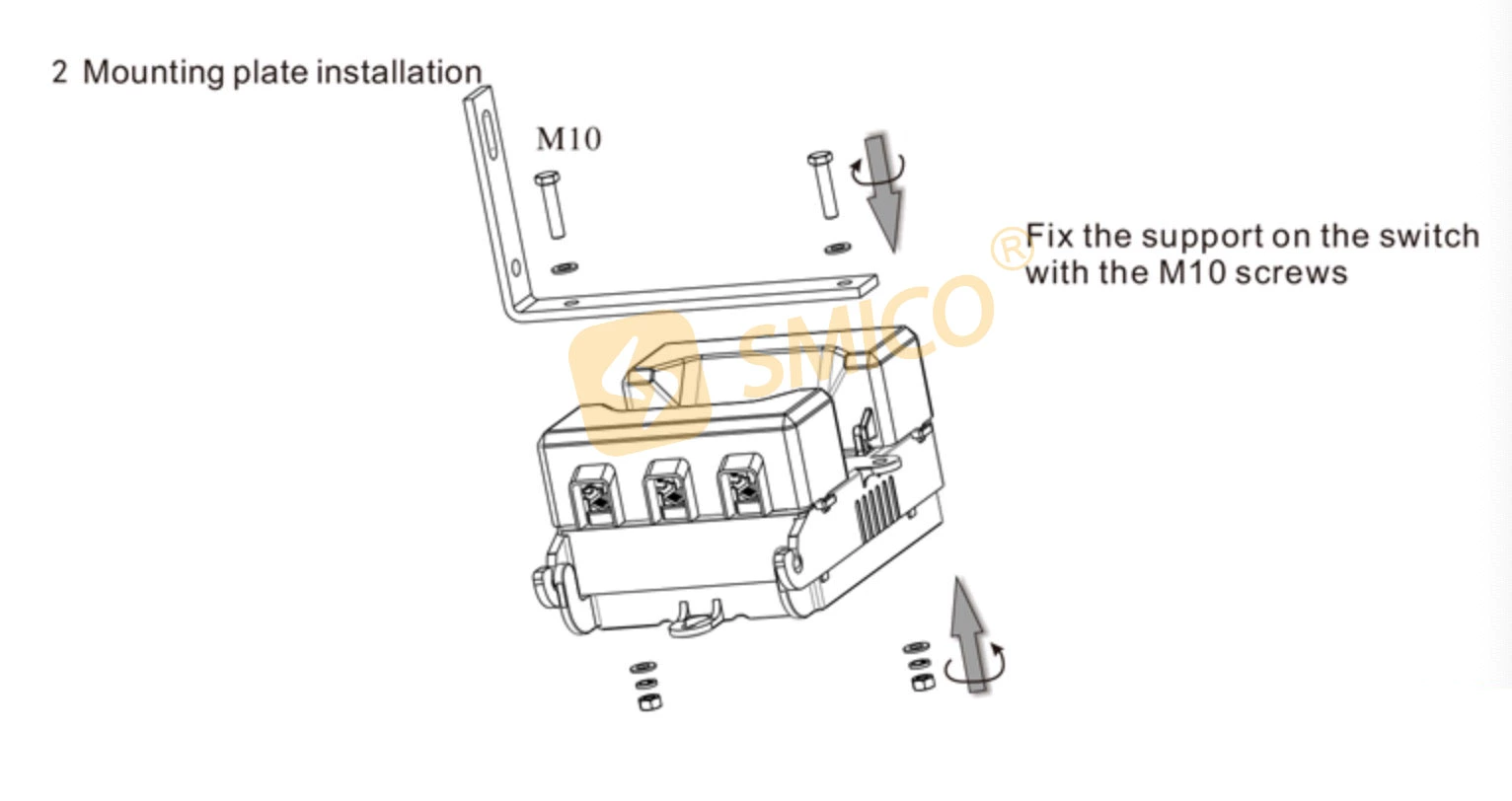 Outdoor pole mounted load fuse switch